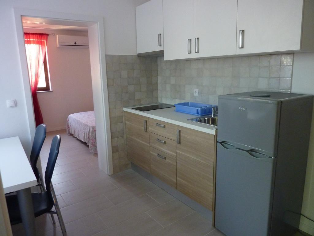Apartment Greeny Galižana 部屋 写真